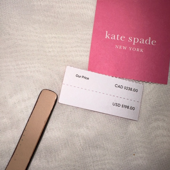 Kate Spade wallet - Picture 4 of 8